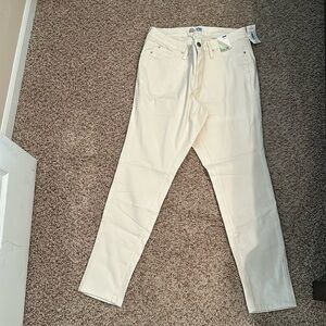 YMI Crème Stretch Skinnies Size 2XL